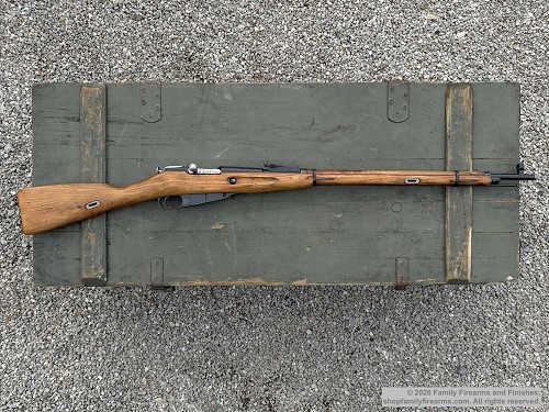 Russian Mosin Nagant M91/30 Izhevsk Bolt Action Rifle chambered in 7.62x54R 