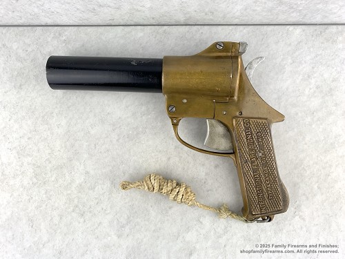 International Flare Signal Company Tippecanoe Ohio (Model 52) 37mm Flare Pistol 